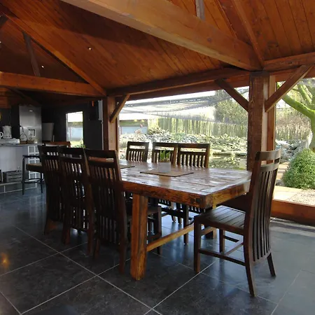 Het Schalks Genot Bed & Breakfast Poppel