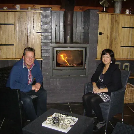 Bed & Breakfast Het Schalks Genot 4*